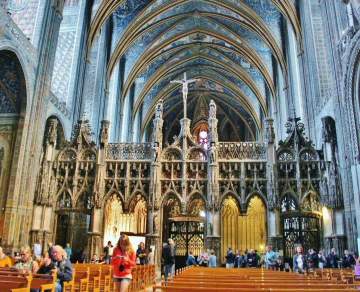 La plus grande cathédrale de briques du monde à Albi